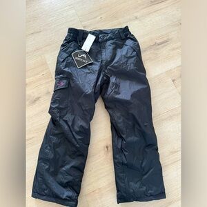 NWT vertical 9 snow pants girls size 10/12 black